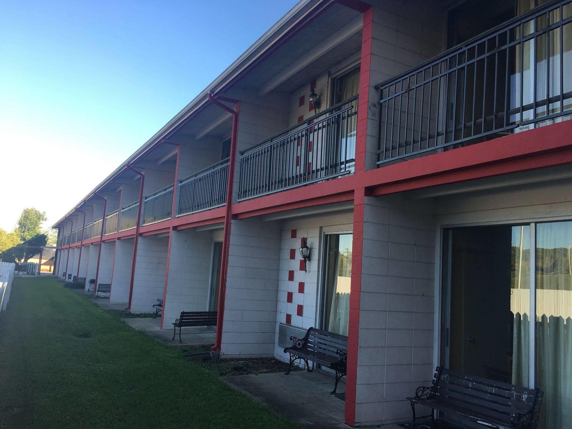 West Side Inn คิงส์พอร์ต ภายนอก รูปภาพ