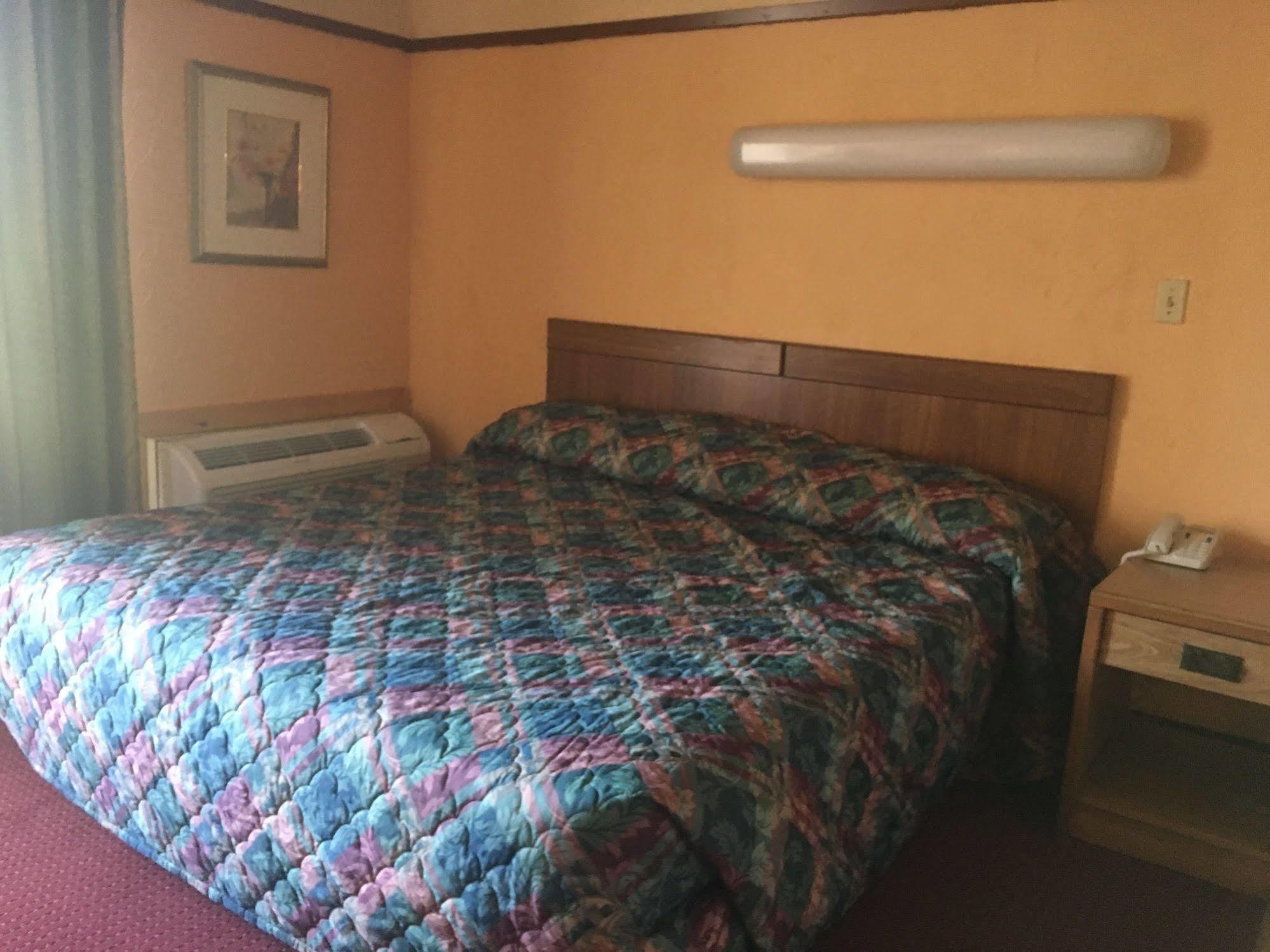West Side Inn คิงส์พอร์ต ภายนอก รูปภาพ